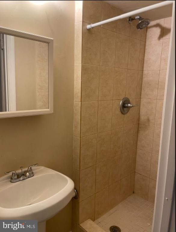 Photo - 16649 Geddy Ct Unit B