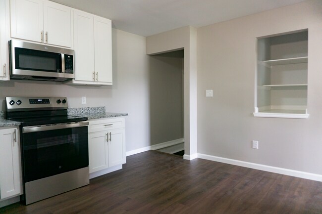 Photo - 3270 Bayshore Pky