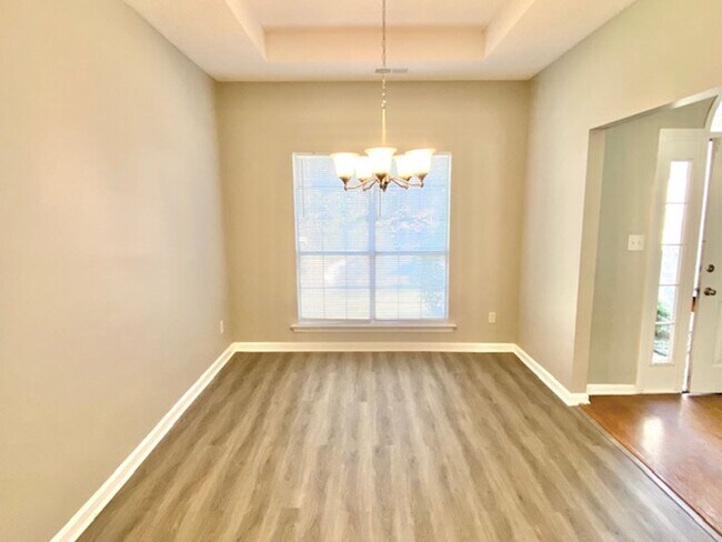 Photo - WeepingCherryLn9035 Unit 1