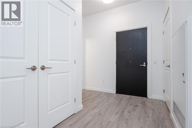 Photo - 181 King St S Unit 1508