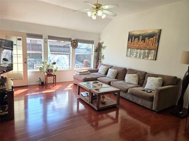 Photo - 5213 Meadowland Dr