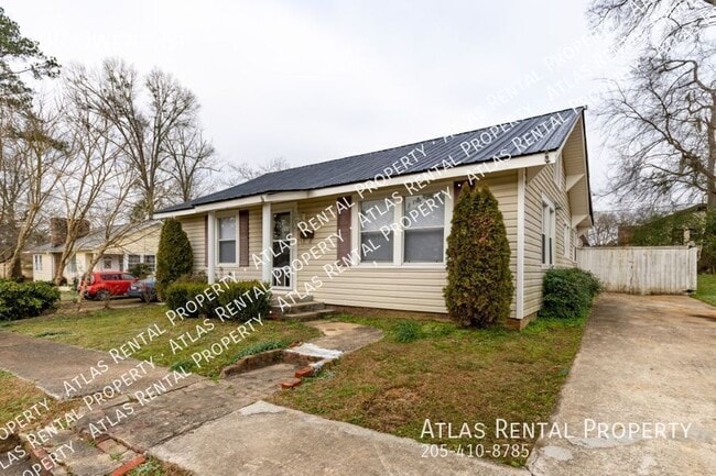 Photo - 309 Owens St
