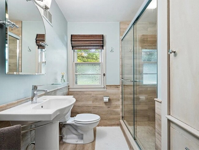 Photo - 157 Ghaner Dr