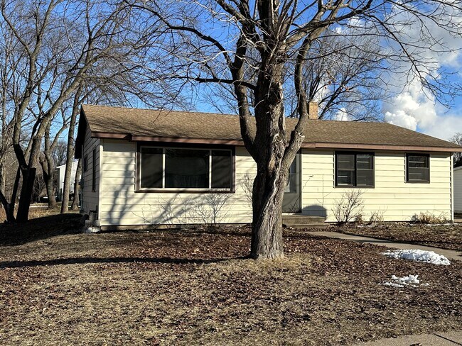 Photo - 136 Elmwood Ln