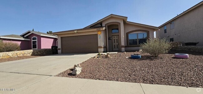 Building Photo - 13278 Emerald Creek Dr Rental