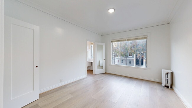 Photo - 2390 Francisco St Unit 102