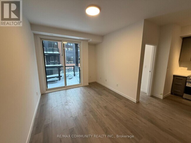 Photo - 117 Marydale Ave