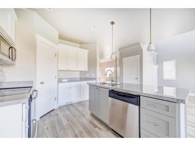 Photo - 738 S 1840 W