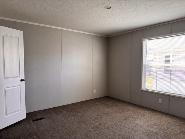 Photo - 5201 Chantelle Dr