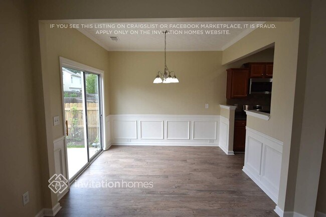 Photo - 819 Forsythia Way