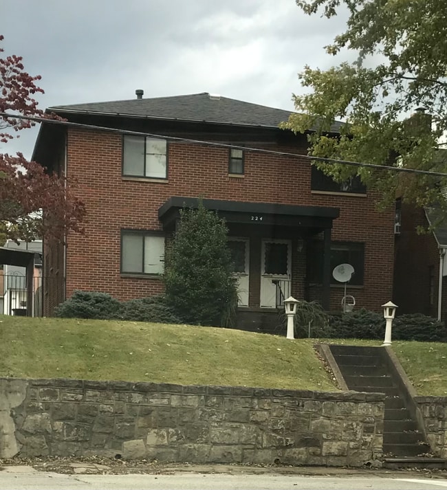 224 Norway Ave Unit Apartment 2 Huntington, WV
