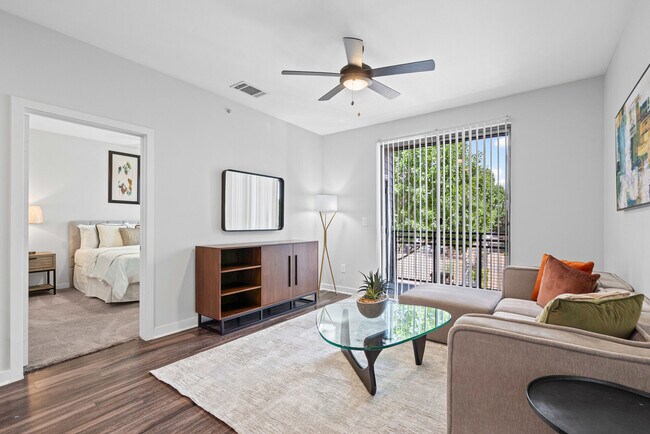Apartamentos The Avery on Southwestern — foto de la comunidad