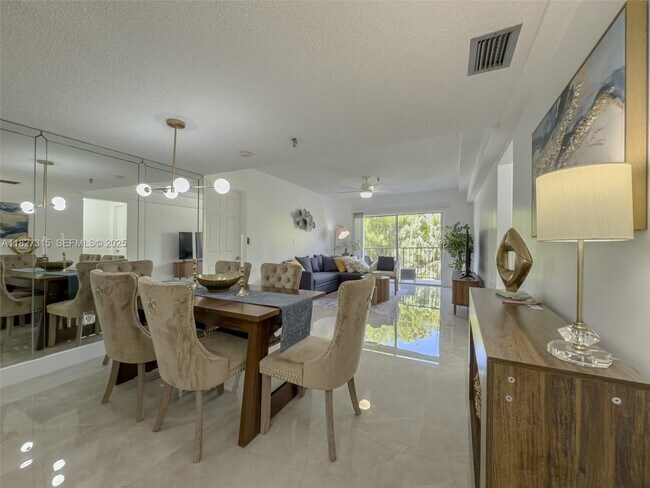 Photo - 250 NE 181st St Unit 107