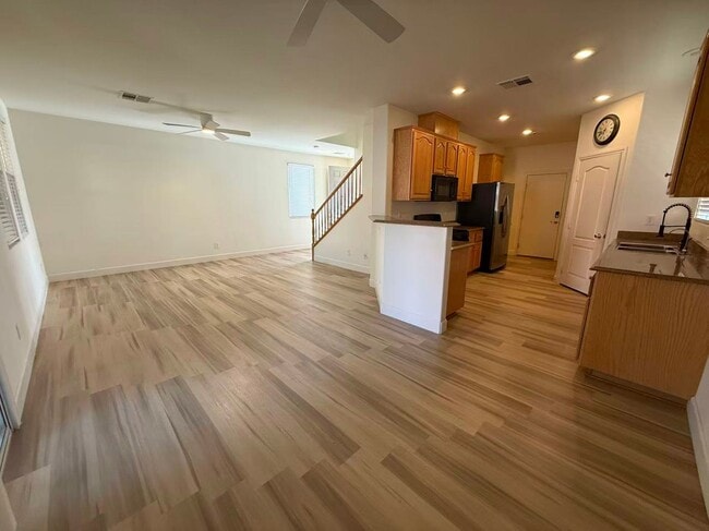 Photo - GORGEOUS 2-STORY HOME IN THE VISTAS