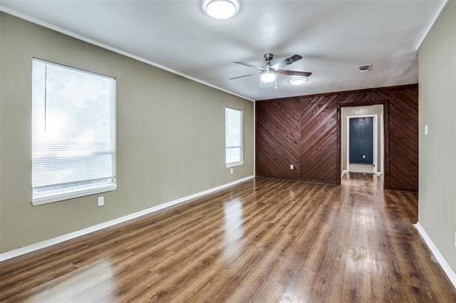 Photo - 2270 Eastwood Rd