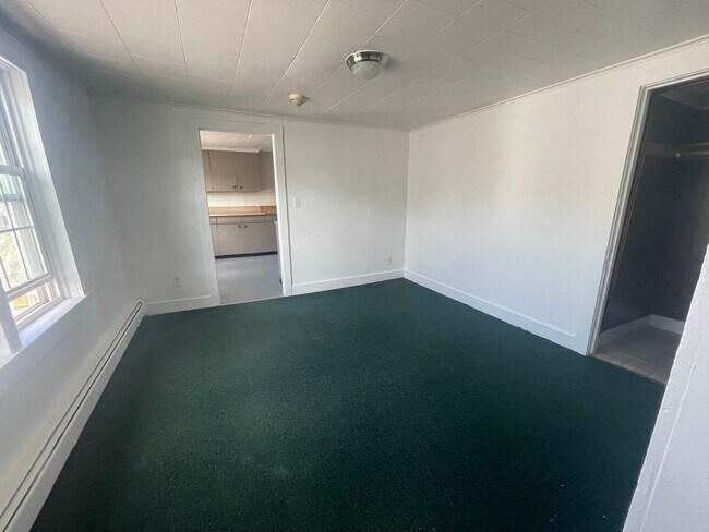 Photo - Spacious 1–2 Bedroom Apartment for Rent – Adams, MA Unit 5