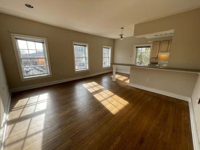 Photo - Junior League - 3039 M Unit 2