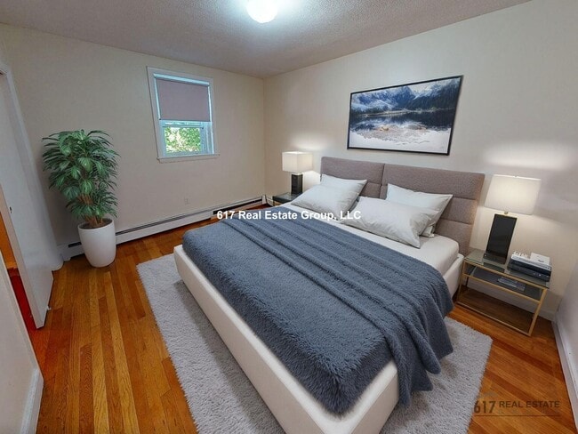 Photo - 310 Tappan St Unidad 3