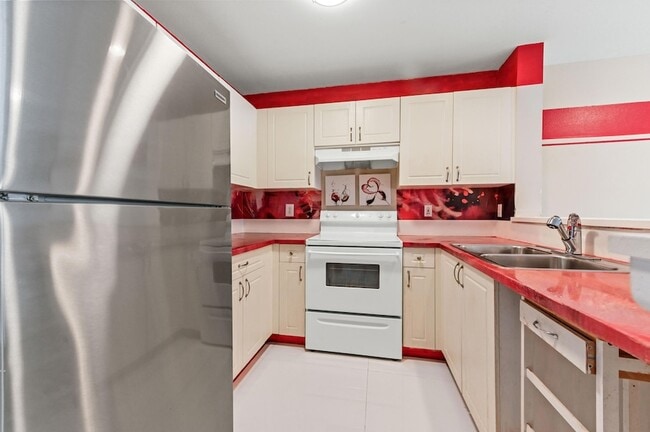 Photo - 4791 Via Palm Lakes Via Unit 1706