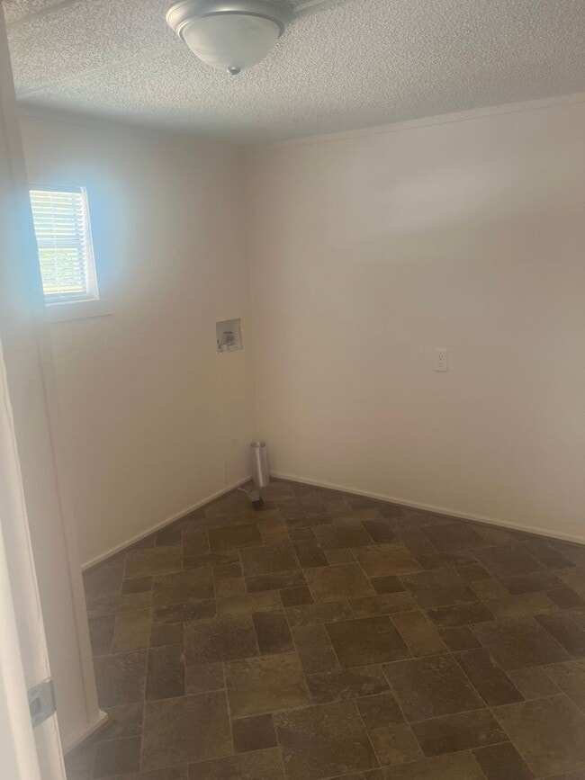 Photo - 2-Bedroom/ 1-Bath-Mobile Home $1,100/ Mo.