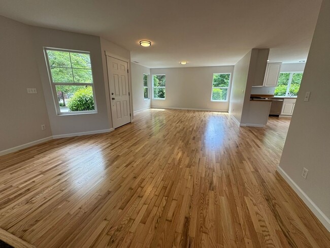 Photo - 7431 Fairway Ave SE