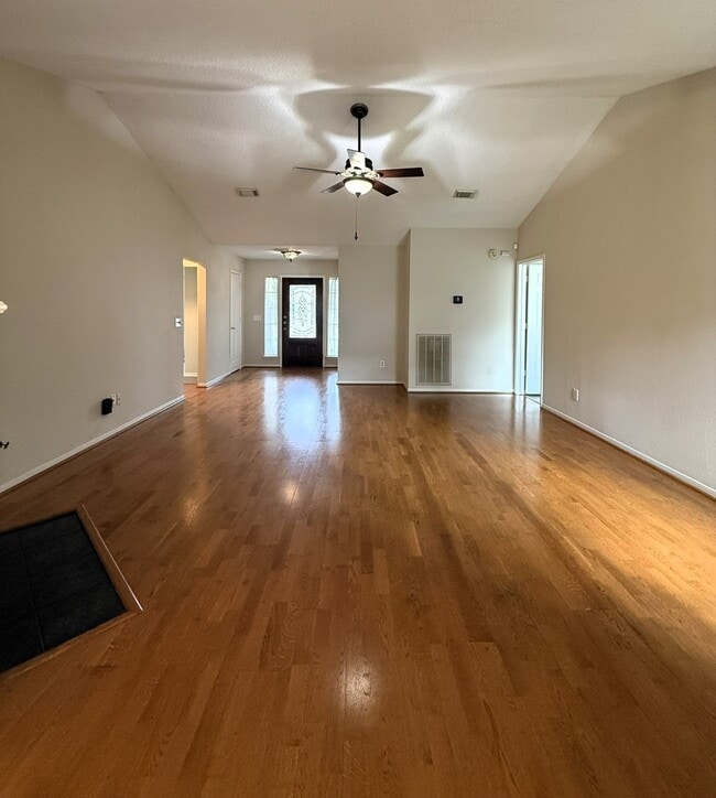 Photo - 5730 Forest Timbers Dr
