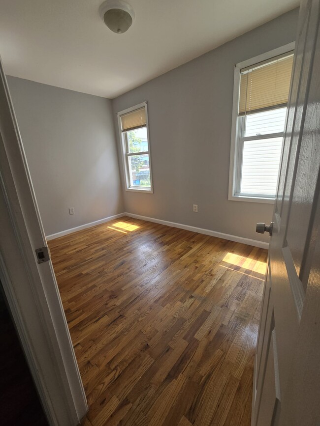 Photo - 528 Magnolia Ave