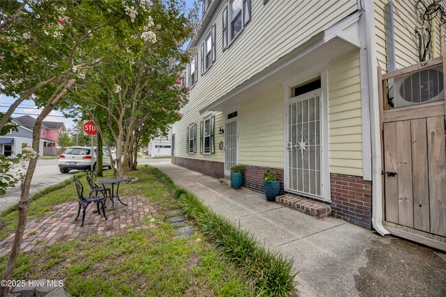 Photo - 101 N 8th St