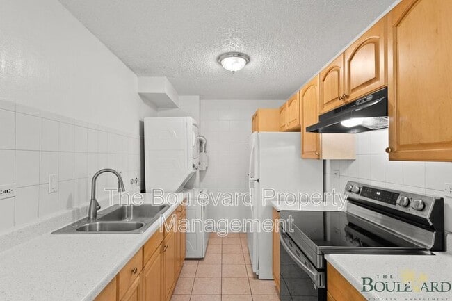 Photo - 1260 Richard Ln