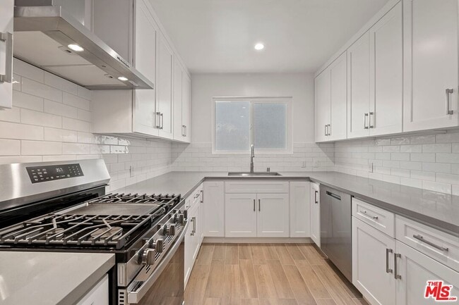 Building Photo - 1252 N Crescent Heights Blvd Unit 1 Rental