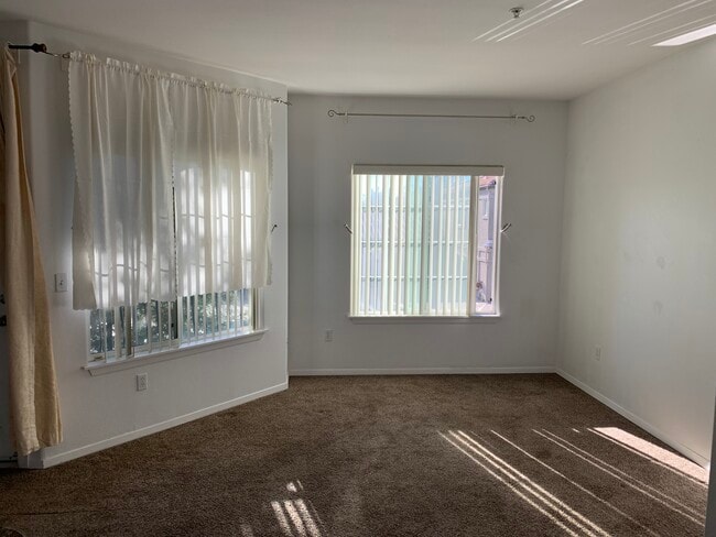 Photo - 4200 E Commerce Way Unidad Bella Rose Condos