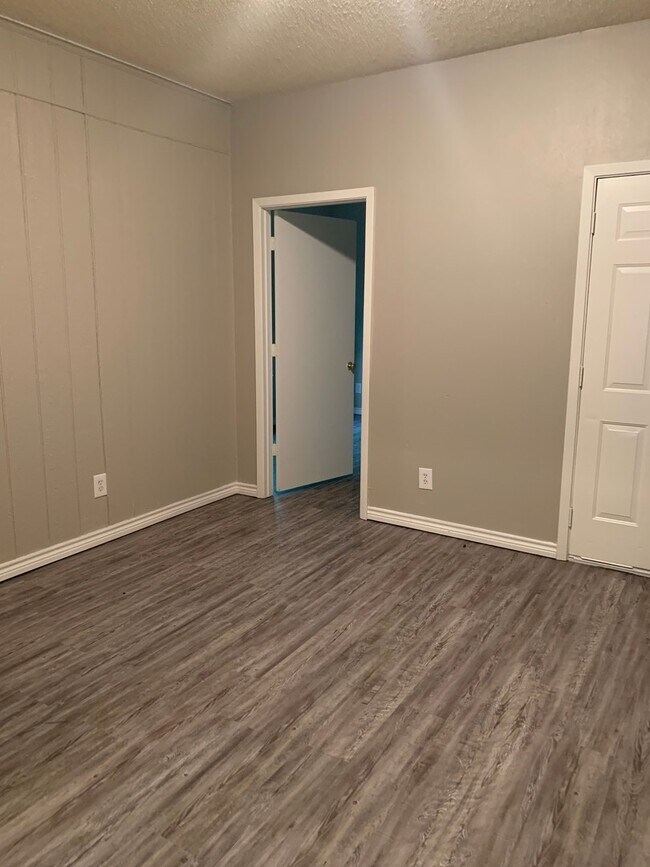 Photo - 1200 Whetstone St Unit 1200 Whetstone A