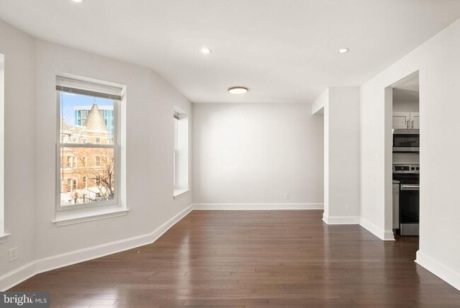 Photo - 1733 20th St NW Unit 301