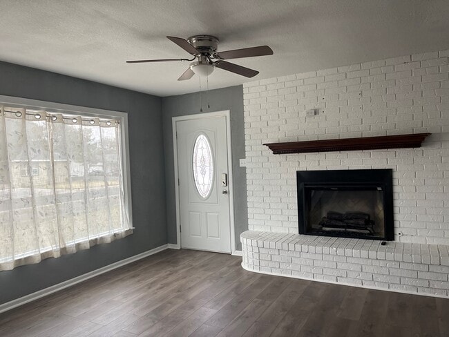 Photo - 1209 W 20th St