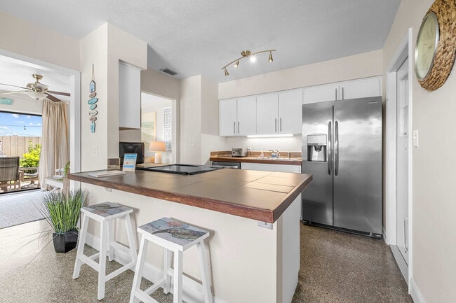 Photo - 219 Garfield Ave Unit ID1044461P