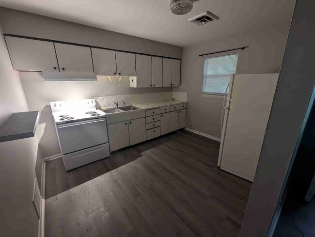 Photo - 5568 Reidland Rd Unit #6