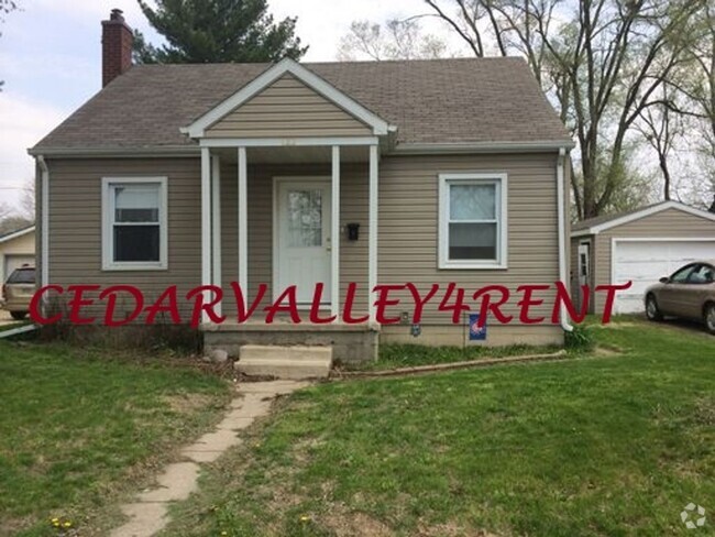 Building Photo - 2 Bedroom, 1 Bath Single Family Home with ...