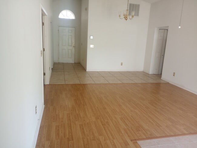 Photo - 8607 Rosa Vista Ave