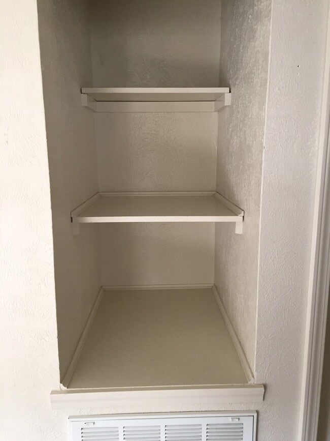 Photo - 1403/1405 Moyer Lane Unidad 1405 Moyer