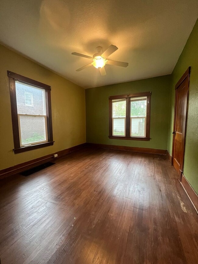 Photo - 915 5th Ave N Unit ~ 915 5th Ave North #1