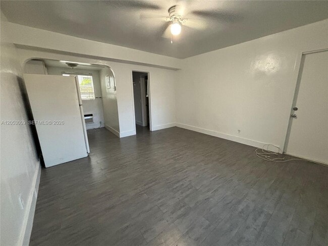 Photo - 1843 Dewey St Unit 121