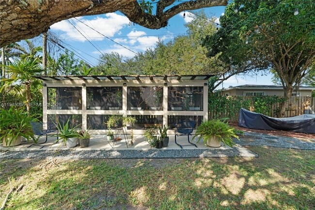 Photo - 16102 SW 98th Ave