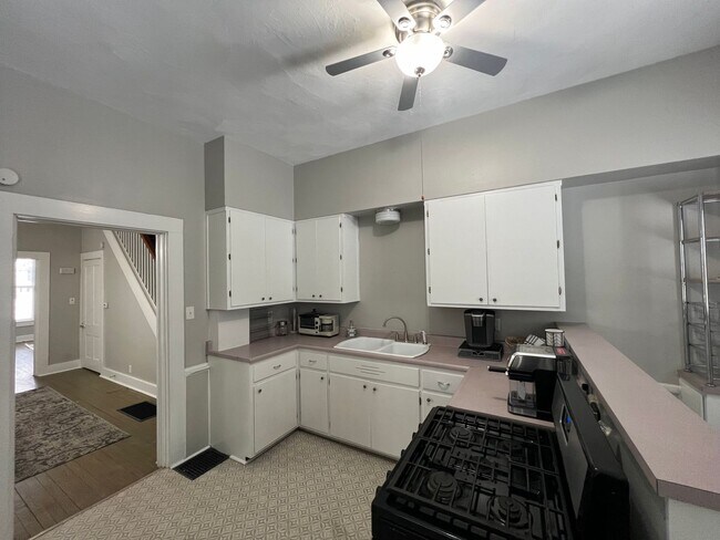 600 S Center St Unidad 602 S. Center Street