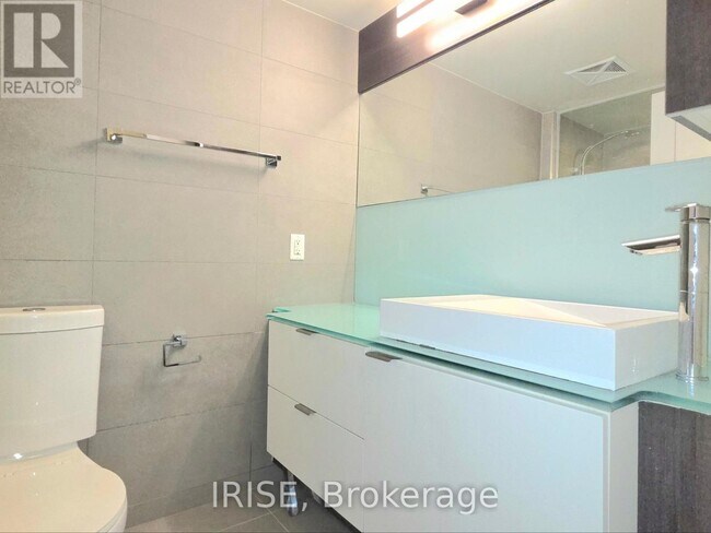 Photo - 300 Front St W Unit 408