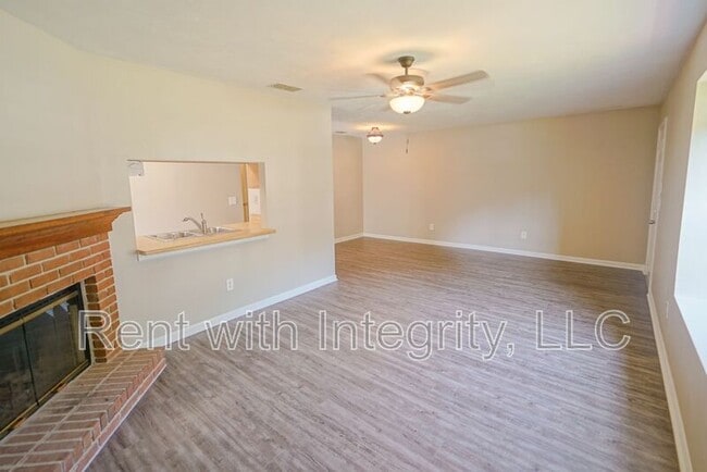 Photo - 2068 Victory Garden Ln