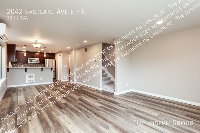 Photo - 2042 Eastlake Ave E
