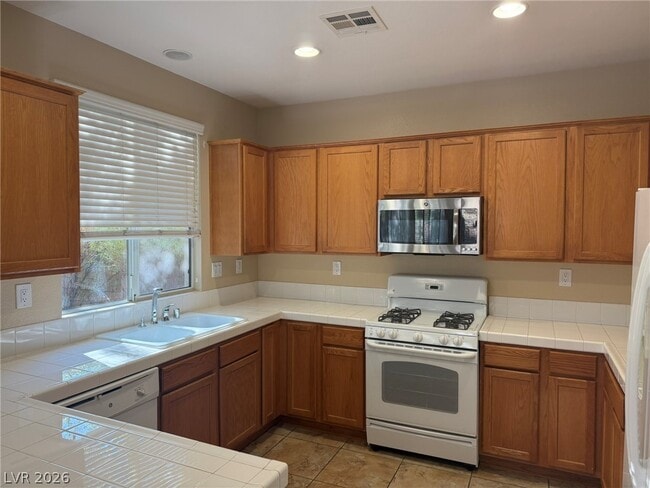 Photo - 10526 Cliff Lake St