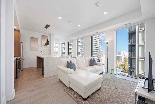 Building Photo - 25 Dalhousie St