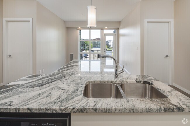 2BR, 2BA - 908SF - Cielo