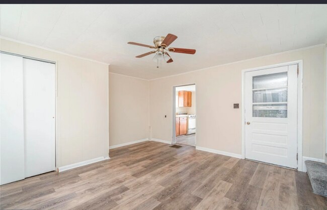 Photo - 200 S Penn St Unidad 1/2